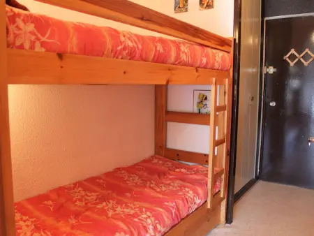 Studio cosy à Vars avec balcon, proche pistes et commerces, parking inclus - Photo 7