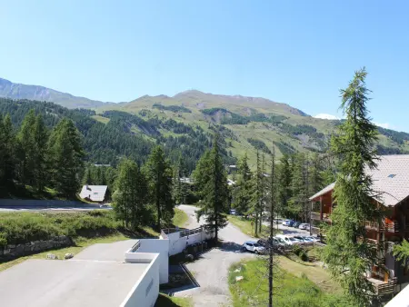 Studio cosy à Vars avec balcon, proche pistes et commerces, parking inclus - Photo 11