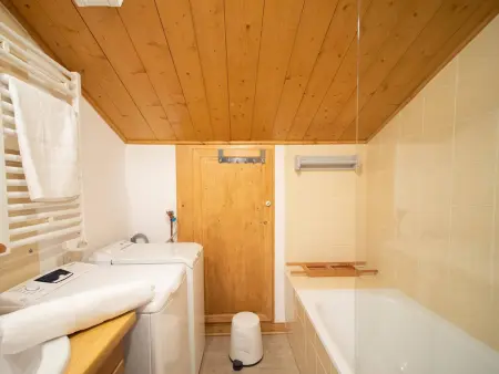 Duplex rénové 4 pièces, 6 pers., 2 balcons, casier à skis, ménage inclus - Photo 9
