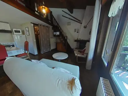Studio cosy 5 couchages proche pistes avec parking - Photo 1