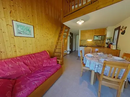 Studio avec cabine et mezzanine, parking et proche des pistes - Photo 1