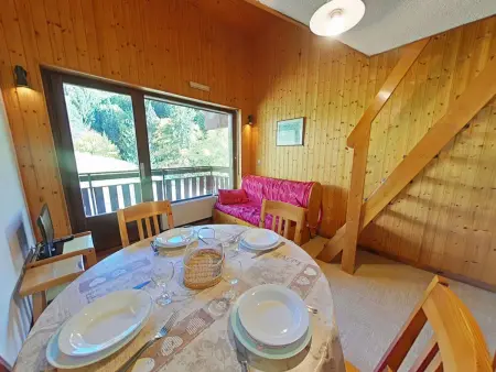 Studio avec cabine et mezzanine, parking et proche des pistes - Photo 3