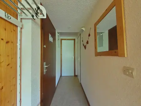 Studio avec cabine et mezzanine, parking et proche des pistes - Photo 9