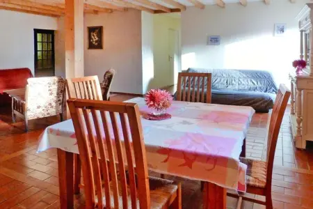 Ferienwohnung in Retournac, Retraite rurale avec piscine dans les collines - Photo 4