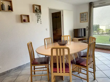 Appartement à 50m plage avec terrasse et jardin - Photo 3