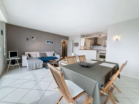 Appartement à 300m de la plage avec balcon et parking à Granville - Photo 3
