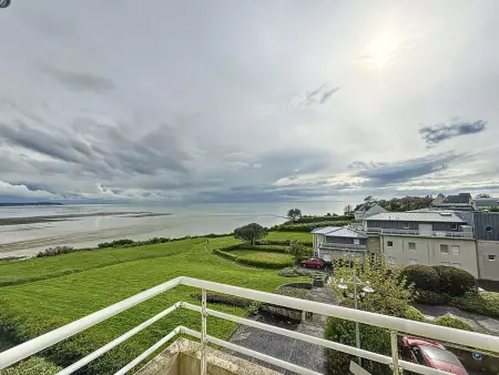 Appartement à 300m de la plage avec balcon et parking à Granville - Photo 17