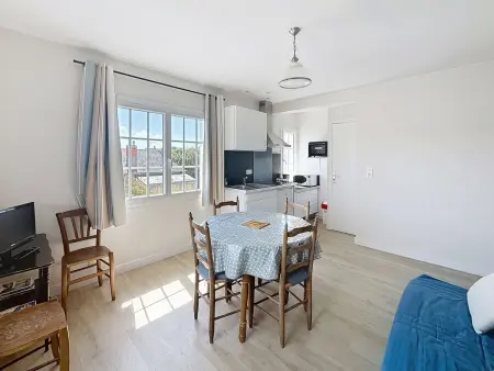 Appartement cosy à 100m de la plage et des commerces, centre de Jullouville - Photo 2