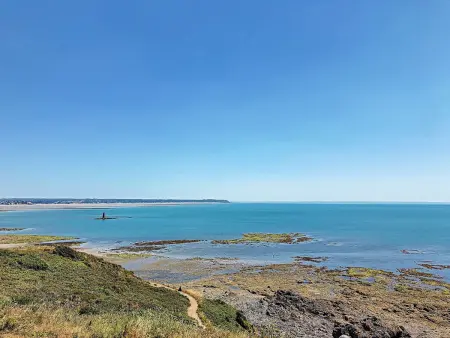 Studio à deux pas de la plage, proche commerces avec Wifi et équipements complets - Photo 8