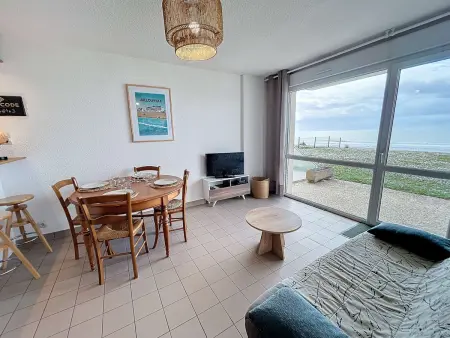 Joli T2 en front de mer avec accès direct plage, terrasse privative, parking et Wi-Fi gratuit - Photo 1