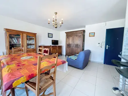 Appartement 3P avec Ascenseur, Parking et Proche Plage à Granville - Photo 2