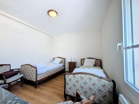 Appartement 3P avec Ascenseur, Parking et Proche Plage à Granville - Photo 9