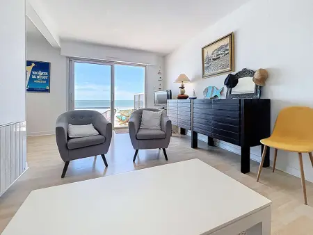 Appartement en bord de mer avec terrasse et parking - Photo 4