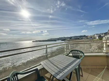 Appartement avec balcon, proche des plages et commerces - Photo 18