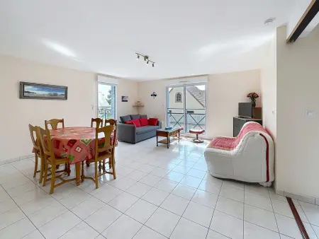 Appartement avec parking à 250m de la plage, proche commerces - Photo 1