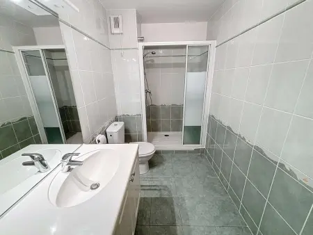 Appartement avec parking à 250m de la plage, proche commerces - Photo 7