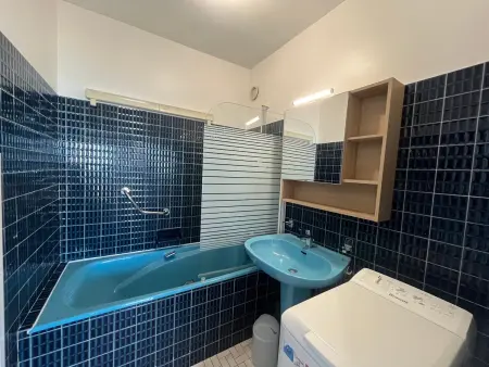 Appartement T2 RDC avec Jardinet et Accès Direct Plage, Parking Sécurisé, Proche Commerces - Photo 6