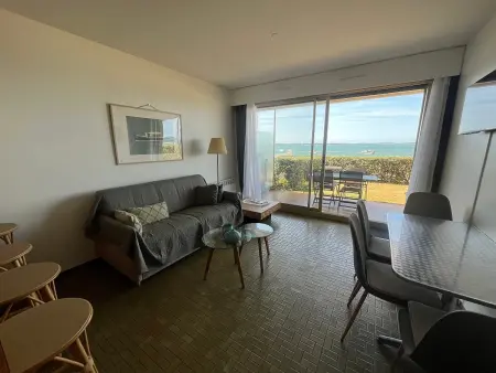 Appartement T2 RDC avec Jardinet et Accès Direct Plage, Parking Sécurisé, Proche Commerces - Photo 11