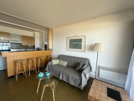 Appartement T2 RDC avec Jardinet et Accès Direct Plage, Parking Sécurisé, Proche Commerces - Photo 17