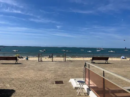 Appartement T2 RDC avec Jardinet et Accès Direct Plage, Parking Sécurisé, Proche Commerces - Photo 21