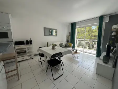 Jolie T2 à Arcachon - Parking, WiFi, Proche Plage - Photo 6