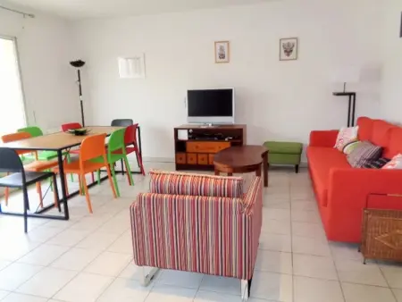 Duplex T4 à Arcachon: Terrasse, WiFi, Parking, à 150m de la Plage - Photo 1