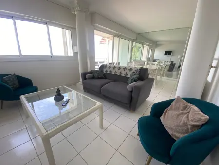 Appartement T3 en bord de mer avec balcon, WIFI et parking sécurisé - Photo 9