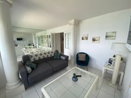 Appartement T3 en bord de mer avec balcon, WIFI et parking sécurisé - Photo 10