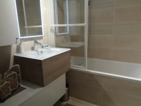 Charmant T3 Proche Plage avec Parking et Wifi, Appartement 6 personnes à Arcachon - Photo 4