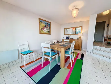 Appartement lumineux avec ascenseur, balcon et wifi gratuit à Granville - Photo 5