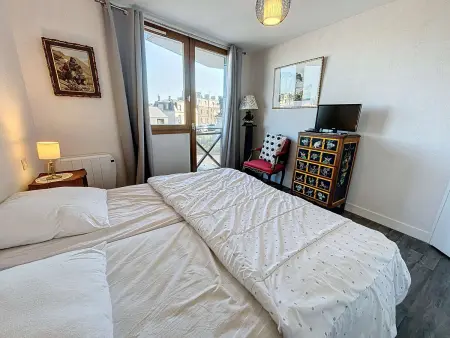 Appartement lumineux avec ascenseur, balcon et wifi gratuit à Granville - Photo 12