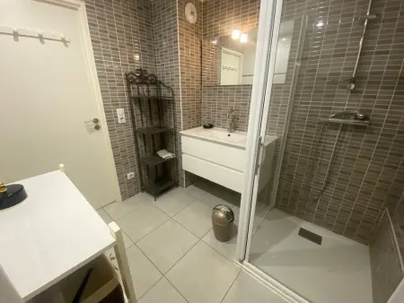 Charmant T3 au cœur d'Arcachon, à 50m de la plage & 300m de la gare, parking et WiFi inclus - Photo 2