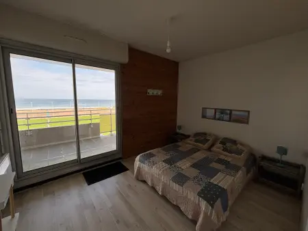 Biscarrosse Plage: T2 avec Terrasse, Parking, Face Océan - Photo 9