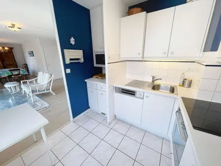 Grand duplex en centre-ville avec vue, à 50m de la plage, ascenseur, et WIFI - Photo 2