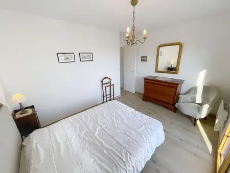 Grand duplex en centre-ville avec vue, à 50m de la plage, ascenseur, et WIFI - Photo 9