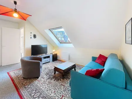 Grand duplex en centre-ville avec vue, à 50m de la plage, ascenseur, et WIFI - Photo 12
