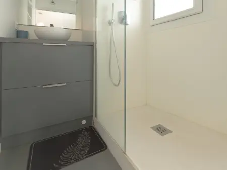 Appartement 2* face mer avec balcon et garage - Centre-ville Sables d'Olonne - Photo 15