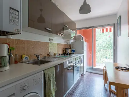 T2 lumineux avec balcon à Arcachon, proche plage, parking, wifi et commerces - Photo 3