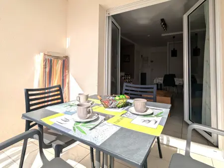 Arcachon Centre : Charmant T2 avec Loggia, Parking Sécurisé et Proche Plage - Photo 1