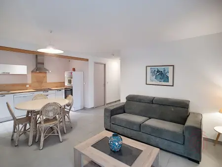 Appartement F2 climatisé avec terrasse, proche thermes et centre-ville, animaux acceptés, à Lamalou - Photo 8