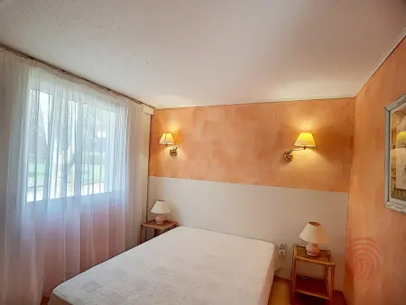 Appart F2 à Lamalou, terrasse, wifi, animaux acceptés, proche centre & thermes - Photo 11