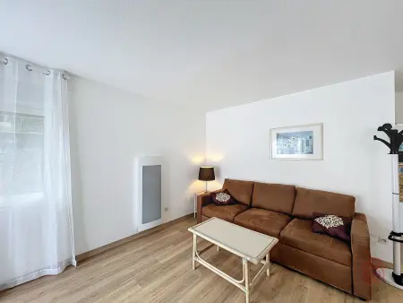 F2 avec terrasse, proche Thermes, animaux acceptés, wifi, parking - Photo 2