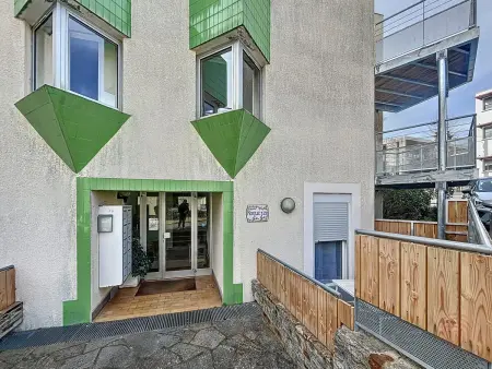 F2 avec terrasse, proche Thermes, animaux acceptés, wifi, parking - Photo 11