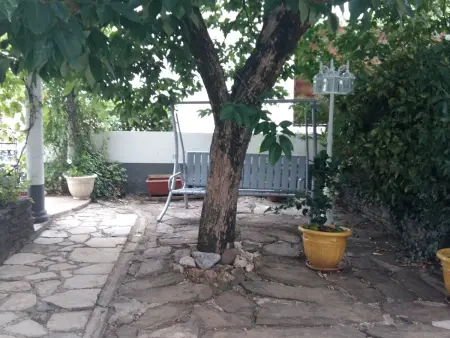 Charmant F2 avec terrasse près du centre et des thermes, animaux acceptés, options de services disponibles - Photo 17