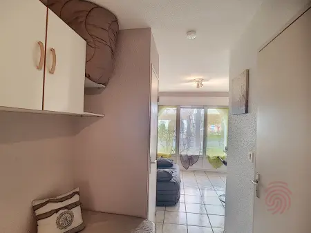 Studio rénové, proche centre-ville et thermes, avec jardin, WIFI, animaux acceptés - Photo 7