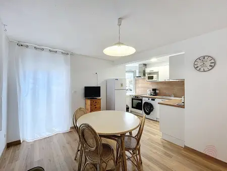 Studio cosy proche Thermes et centre-ville avec terrasse, animaux acceptés – Lamalou-les-Bains - Photo 8