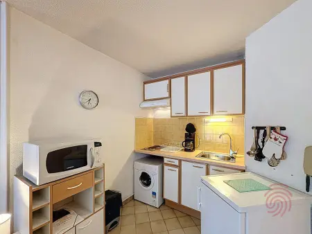 Charmant appartement avec terrasse, parking gratuit et animaux acceptés, proche des thermes à Lamalou - Photo 5