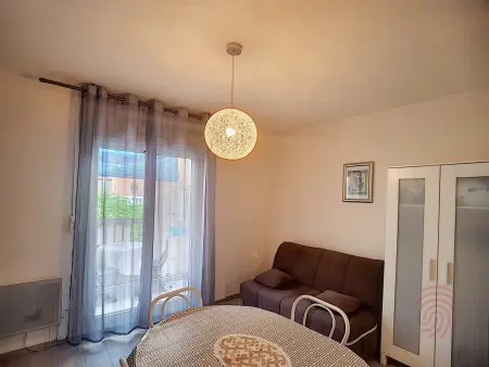 Studio rénové avec balcon à 650m des Thermes - Lamalou, proche centre-ville et nature - Photo 7