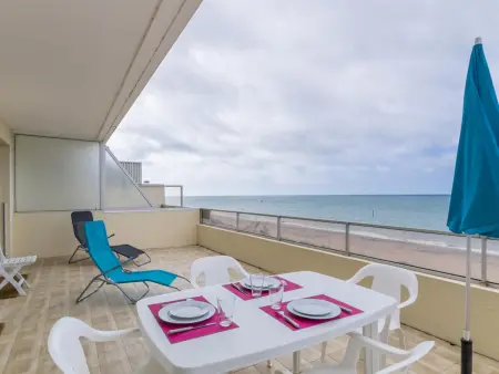 Appartement front de mer à Agon-Coutainville avec terrasse - Photo 5
