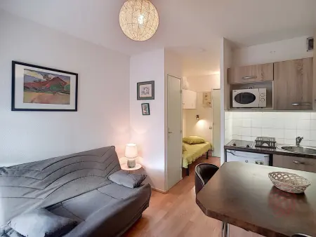 Studio rénové Lamalou, proche Thermes, WIFI, animaux admis - Photo 3